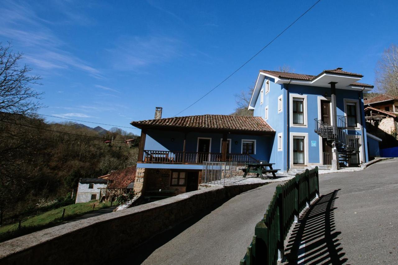 La Casona De Cardes Hotel Onís Buitenkant foto