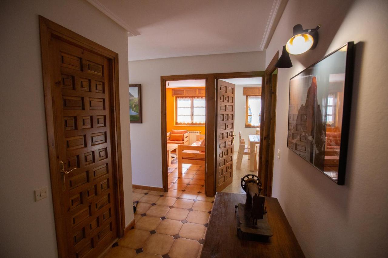 La Casona De Cardes Hotel Onís Buitenkant foto