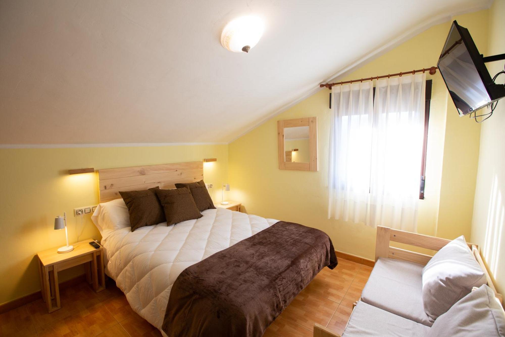La Casona De Cardes Hotel Onís Buitenkant foto